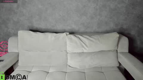 Snapshot of sabrina_moun chatting on September 29, 12:27 am sabrina_moun online show from September 29, 12:27 am
