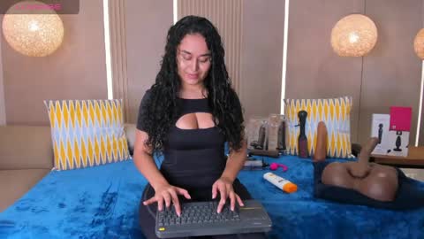 Sabrina Shark online show from April 21, 1:42 am