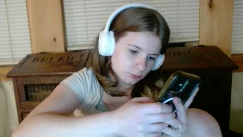 Snapshot of sabrinalexington chatting on October 25, 12:51 am Sabrina online show from October 25, 12:51 am