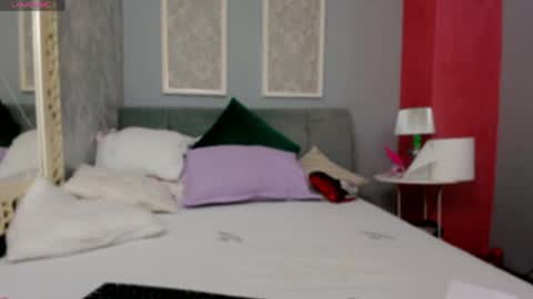 Sabrina online show from April 25, 6:05 am