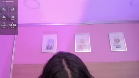 Ig  online show from February 9, 4:40 pm