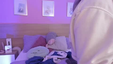 Ig  online show from February 13, 12:11 pm