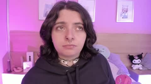 Ig  online show from February 14, 12:25 pm