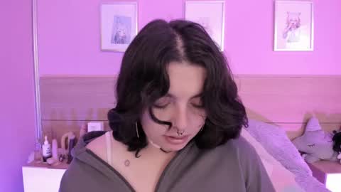 Ig  online show from February 26, 12:36 pm