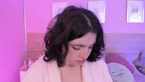 Ig  online show from March 3, 12:37 am