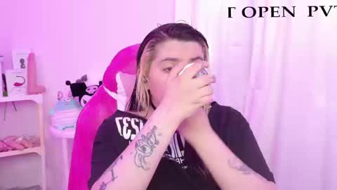 Ig  online show from March 11, 8:59 pm