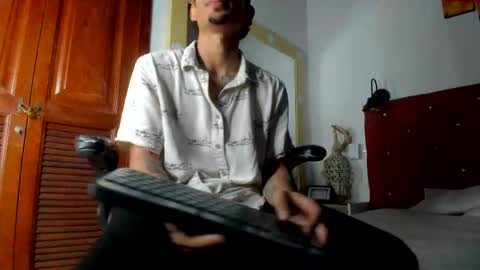 Sack online show from December 15, 8:35 pm