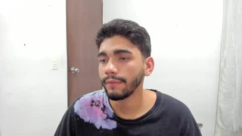 Snapshot of sack_rojas chatting on February 11, 6:30 am Sack online show from February 11, 6:30 am