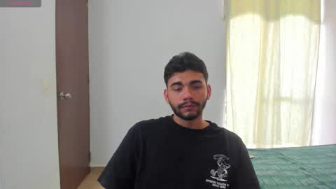 Snapshot of sack_rojas chatting on September 22, 6:32 pm Sack online show from September 22, 6:32 pm