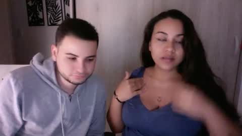 Snapshot of sacred__desire chatting on October 23, 2:00 am Chris Wolf Venus Moon online show from October 23, 2:00 am
