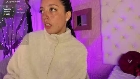 Snapshot of sadashi_moon chatting on February 16, 10:10 am online show from February 16, 10:10 am