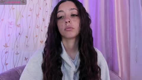 Snapshot of sadashi_moon chatting on February 17, 1:47 am online show from February 17, 1:47 am