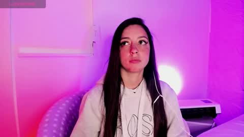 Snapshot of sadashi_moon chatting on November 27, 2:02 am online show from November 27, 2:02 am