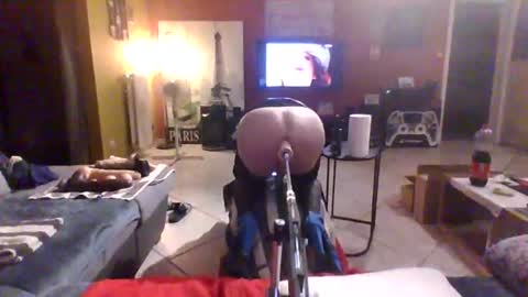 Snapshot of sadiacrossdresser chatting on July 27, 10:39 pm sadiacrossdresser online show from July 27, 10:39 pm