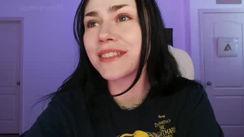 Snapshot of sadierenee96 chatting on October 9, 10:52 pm Sadie Renee  online show from October 9, 10:52 pm