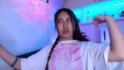 Snapshot of saelivrae chatting on November 5, 7:03 pm Cami online show from November 5, 7:03 pm