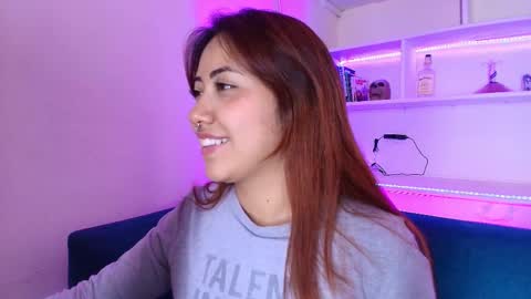 Snapshot of saelivrae chatting on December 2, 7:20 pm Cami online show from December 2, 7:20 pm