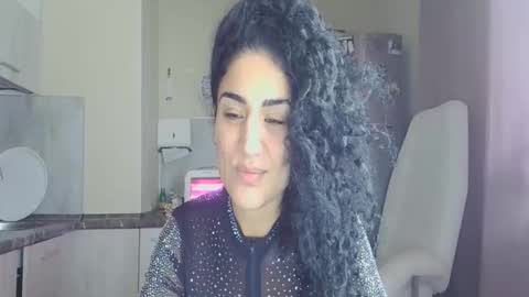 Queen online show from November 16, 12:22 pm