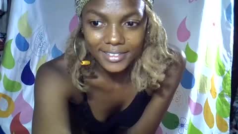 Snapshot of safira19 chatting on September 15, 12:27 pm safira19 online show from September 15, 12:27 pm
