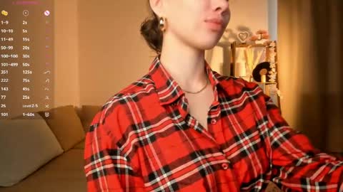 Letty online show from April 23, 1:18 am