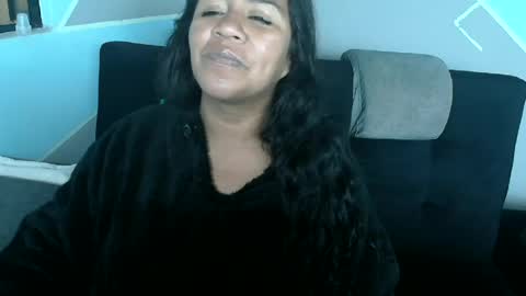 saggil_0385 online show from July 4, 10:10 am