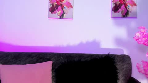 Sagira Belle online show from April 21, 5:39 pm