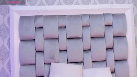 Cattleya online show from December 13, 3:32 pm