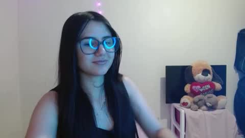 Sahaliefox  online show from October 7, 11:13 pm