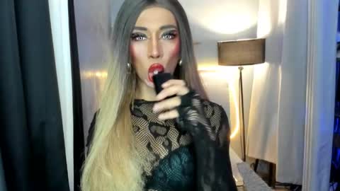 Snapshot of sahayafox chatting on May 17, 12:34 pm sahayafox online show from May 17, 12:34 pm