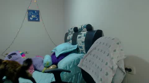 Karina online show from December 10, 2:59 am