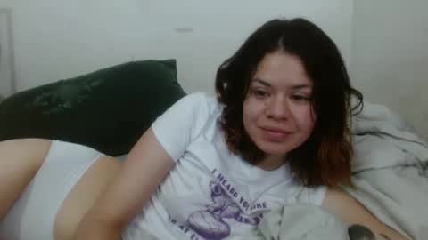 Snapshot of sailor3mars chatting on December 7, 1:40 pm sailor3mars online show from December 7, 1:40 pm