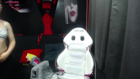 Snapshot of sailor_moon07 chatting on January 30, 10:08 pm sailor online show from January 30, 10:08 pm