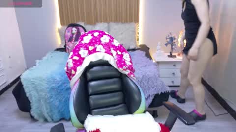 Snapshot of sailor_moon07 chatting on September 25, 4:16 am sailor online show from September 25, 4:16 am