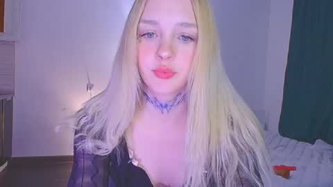 Sofia online show from April 21, 1:42 am