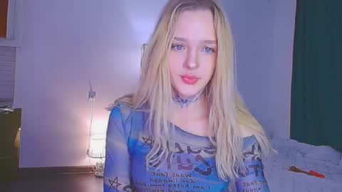 Sofia online show from April 21, 7:39 pm