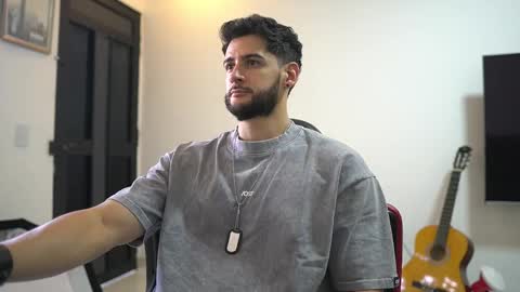 saimon  online show from December 21, 5:20 pm