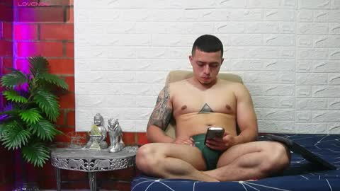 Snapshot of sainix_ chatting on March 22, 5:11 am sainix_ online show from March 22, 5:11 am