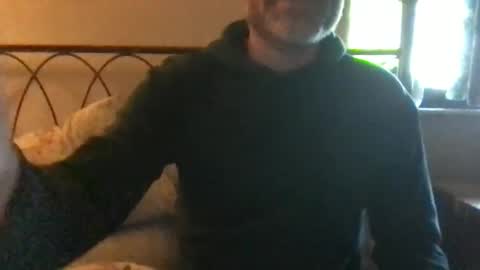 saint009 online show from November 19, 1:33 pm