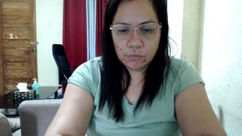 saint_flowerxxx online show from January 12, 11:47 pm