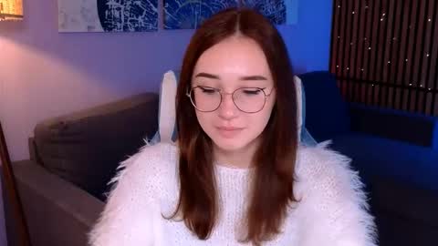 Snapshot of saintmolly_ chatting on November 3, 1:34 pm Molly online show from November 3, 1:34 pm