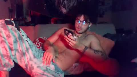 Snapshot of saintscurse chatting on March 4, 6:15 am Saintscurse online show from March 4, 6:15 am