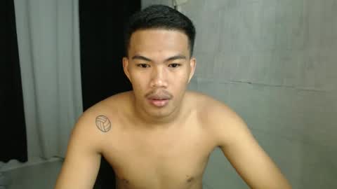 Taylor online show from December 19, 9:44 pm