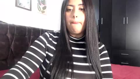 Sarah online show from October 12, 3:27 am