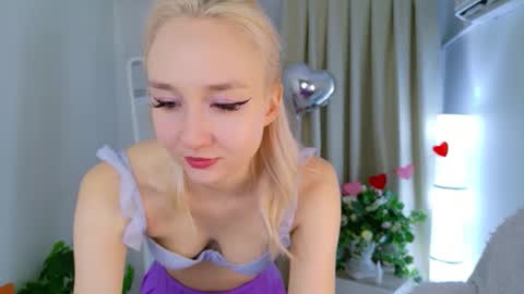 Audrey online show from February 12, 7:14 am