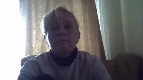 Snapshot of sakura_blonde chatting on December 18, 7:47 am sakura_blonde online show from December 18, 7:47 am