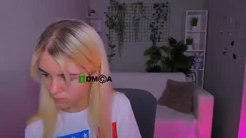 Sakura online show from July 31, 3:11 pm