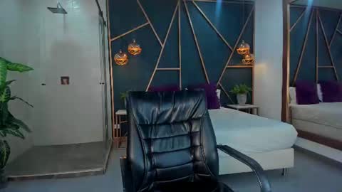 Snapshot of salem_rose chatting on June 27, 8:36 pm salem online show from June 27, 8:36 pm