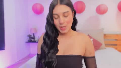 Snapshot of salem_sp chatting on November 5, 2:33 am Salem online show from November 5, 2:33 am