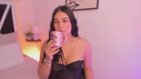 Snapshot of salem_sp chatting on November 18, 11:36 am Salem online show from November 18, 11:36 am