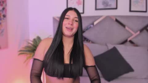 Snapshot of salem_sp chatting on December 1, 11:37 am Salem online show from December 1, 11:37 am